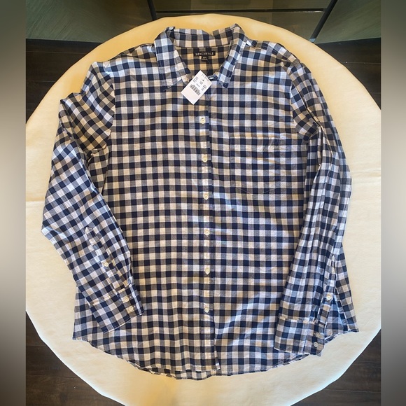 J. Crew Tops - NWT J Crew Mercantile Navy and White Plaid Flannel